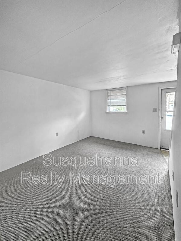 Building Photo - 2 Arwin Dr