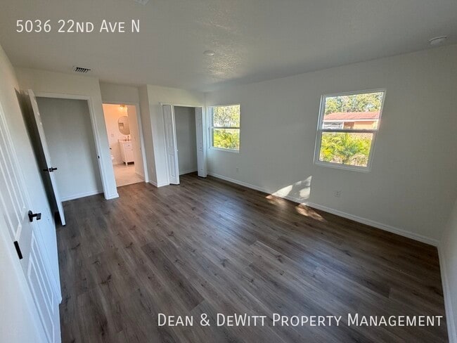 Building Photo - 5036 22nd Ave N