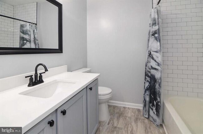 Building Photo - 8534 Pine Meadows Dr
