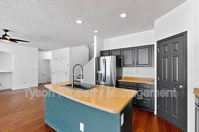 Building Photo - 10527 Brookville St NW