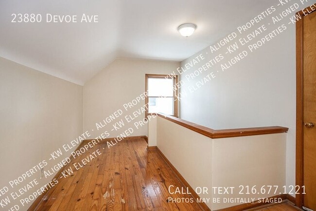 Building Photo - 23880 Devoe Ave