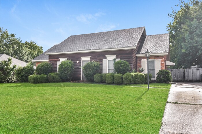 Building Photo - 2640 Crossgate Trail