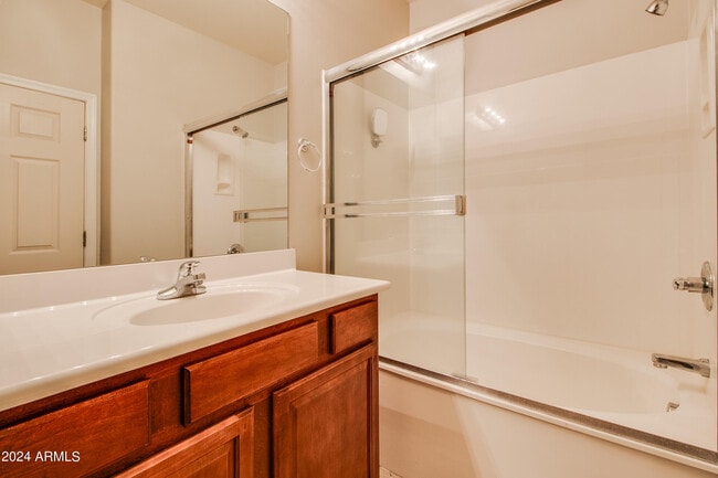 Building Photo - 5450 E Deer Valley Dr