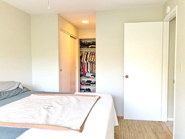 Building Photo - Keonekai Villages upstairs 2 bedroom, 1.5 ...