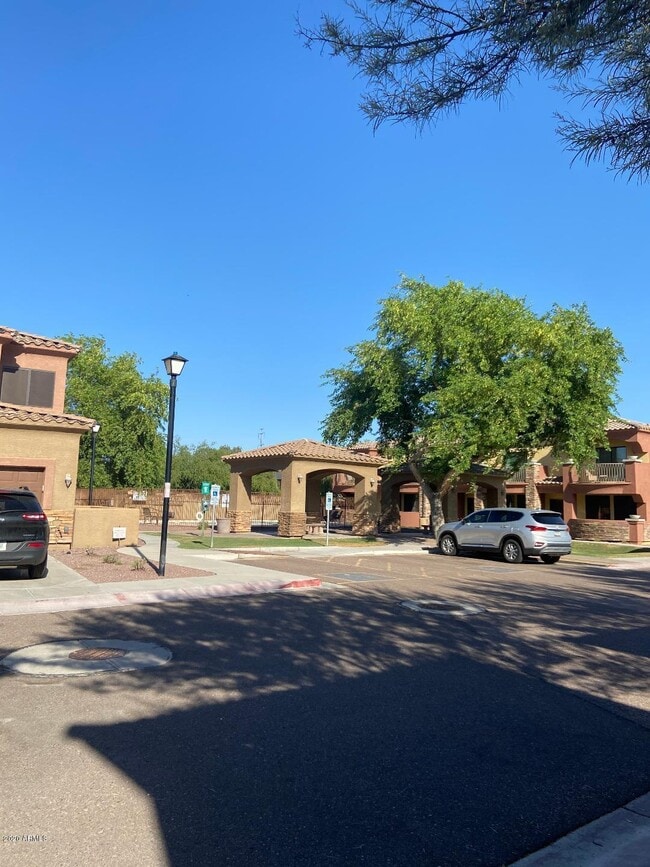 Building Photo - 21655 N 36th Ave