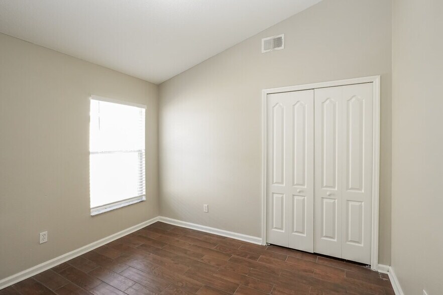 Building Photo - 6859 Bouganvillea Crescent Dr