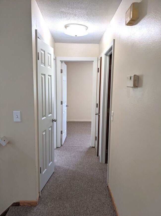 Building Photo - Grimes Ave