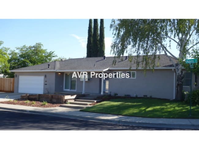 Primary Photo - Gorgeously upgraded home in Livermore near...