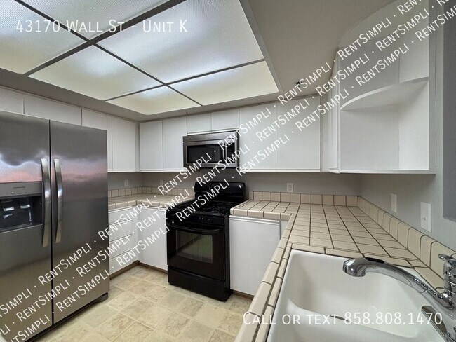 Building Photo - 43170 Wall St