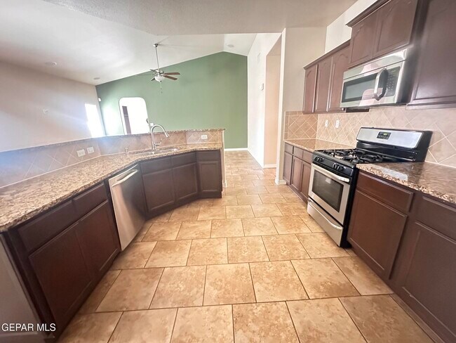 Building Photo - 14629 Ava Leigh