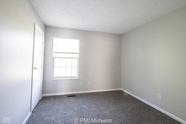 Building Photo - 6106 Pillory Dr
