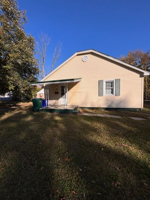 Building Photo - 1524 E Whitmer St