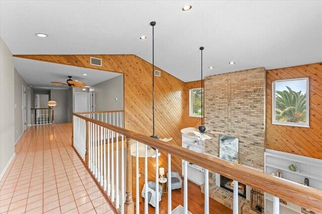 Building Photo - 1589 Mary Ln