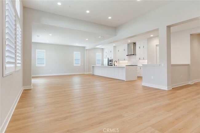 Building Photo - 6548 Canyon Oaks Dr