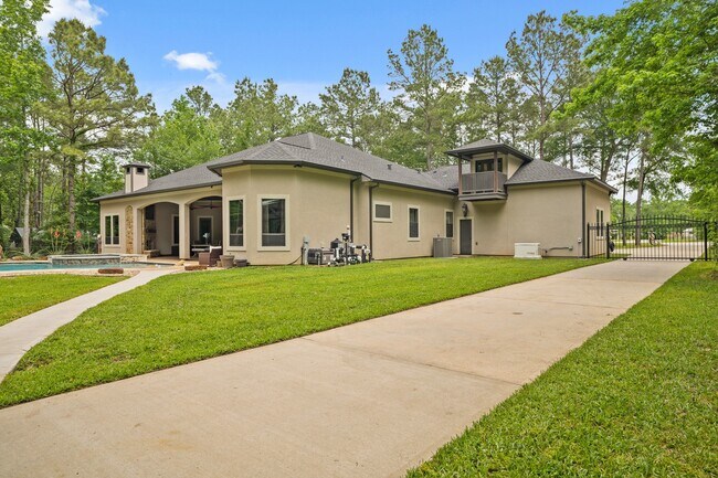 Building Photo - 11058 Crawford Circle