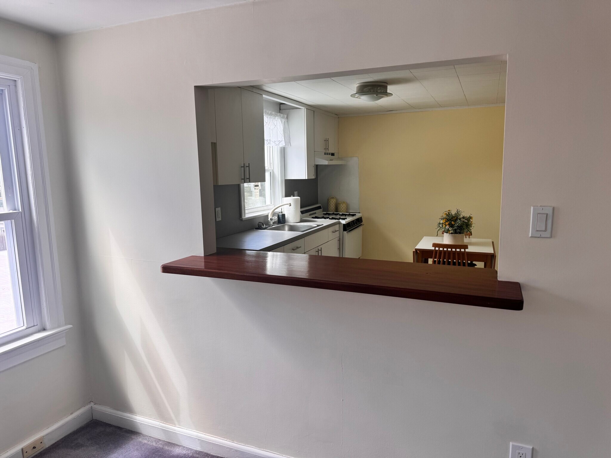 Building Photo - 127 Bentley Ave