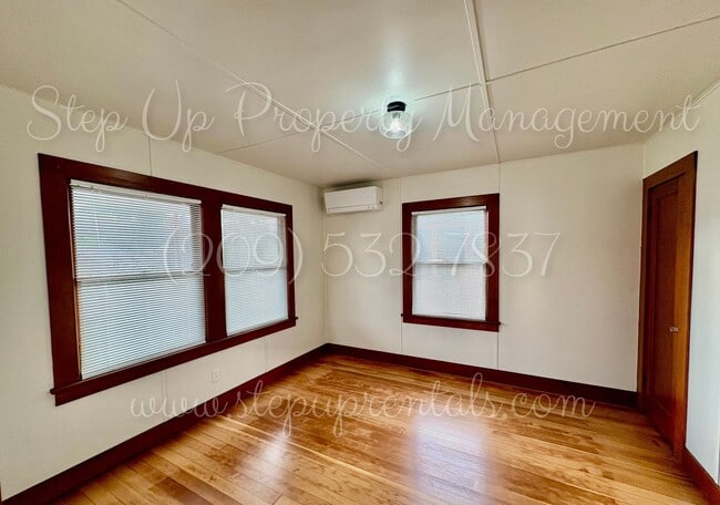 Building Photo - Sonora Sweet Spot | Updated 2BR, Soaking Tub, Fenced Yard + Porch