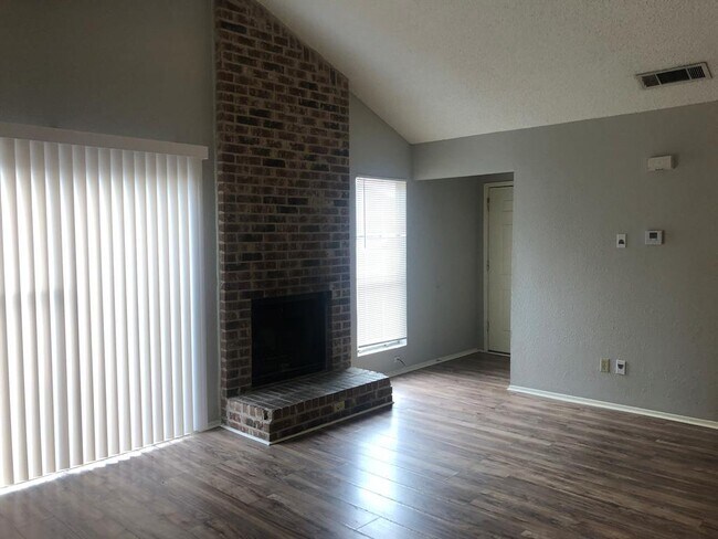 Building Photo - 7002 Ivory Key Ct