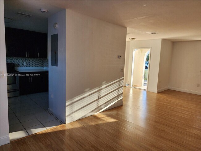 Building Photo - 13433 SW 62nd St