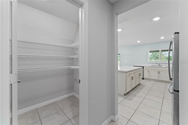 Building Photo - 454 Sunfish Dr