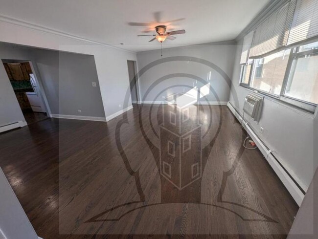 Building Photo - 2 bedroom in SKOKIE IL 60077