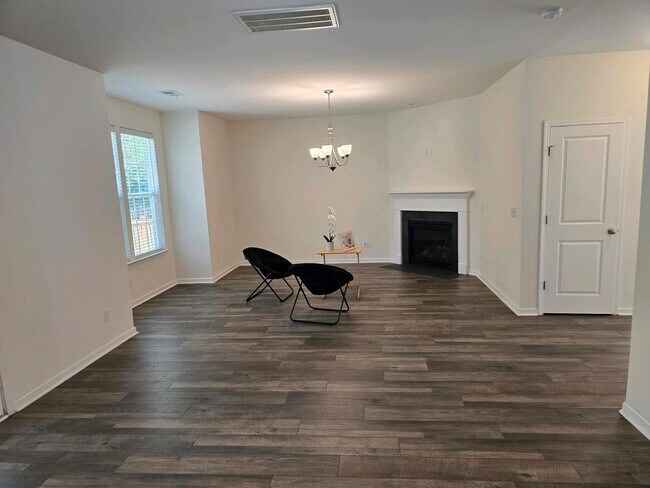 Building Photo - Spacious Elegance Meets Smart Living — 3,1...