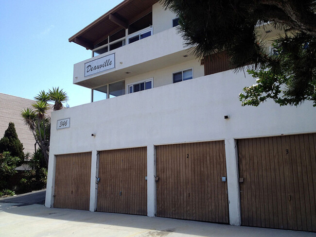 Building Photo - Deauville Apts.