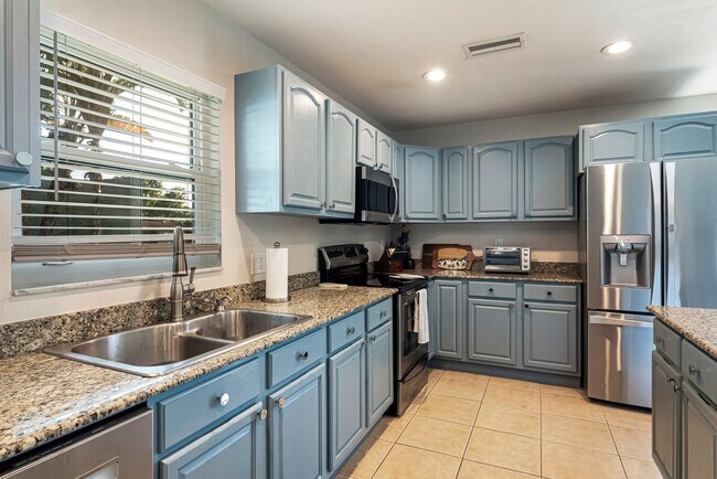 Building Photo - 2543 Sunny Breeze Ave