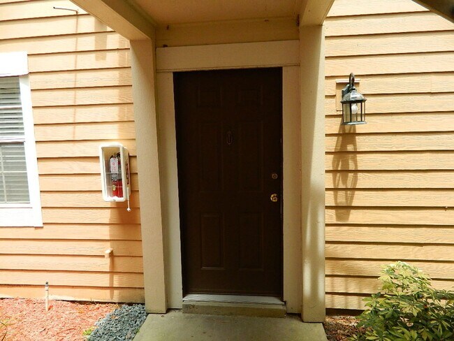Building Photo - Coming Soon-Altamonte Springs 3-2 Condo Available Aug 14th