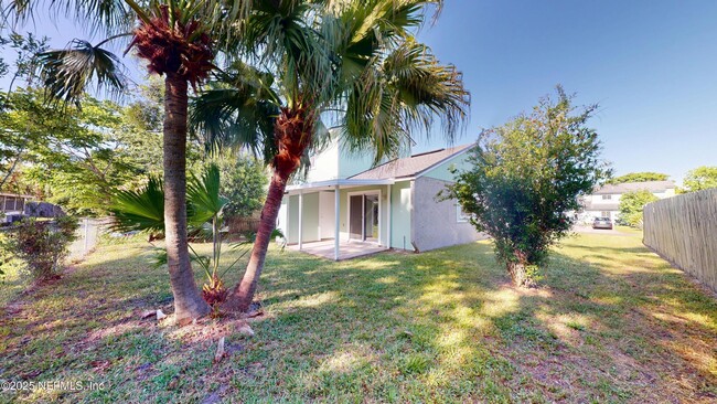 Building Photo - 450 Aquatic Dr
