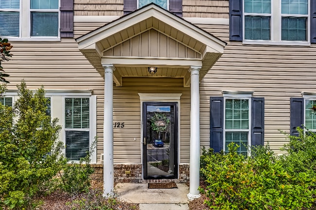 Building Photo - 125 Acapella Ave