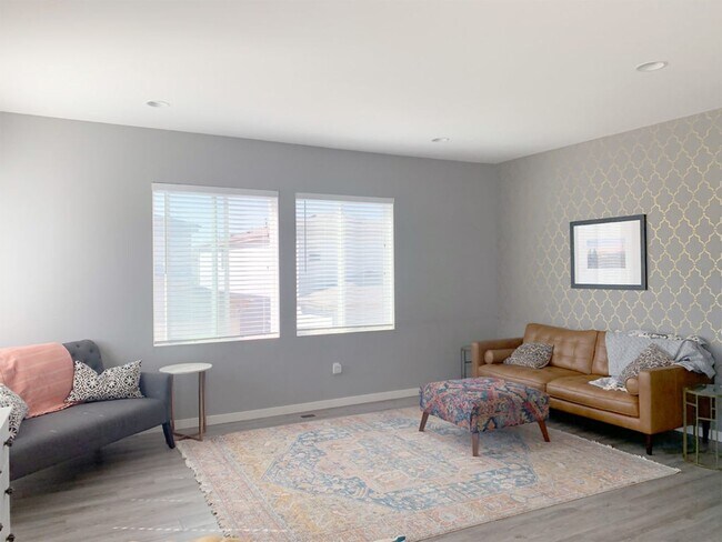 Building Photo - 9686 Dunning Cir