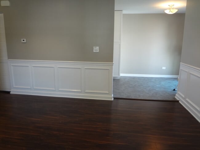 Building Photo - 1315 Exeter Ct