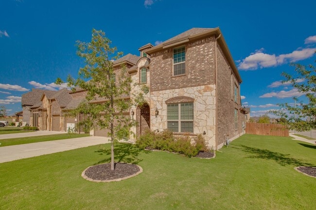 Building Photo - 1300 Mustang Brook Ln