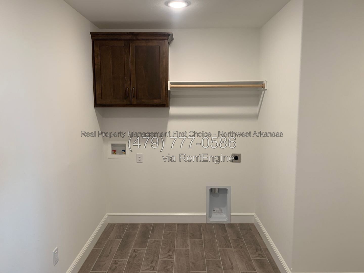 Building Photo - 2131 Tallgrass Ter