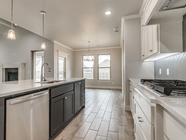 Building Photo - 14525 Rochefort Ln