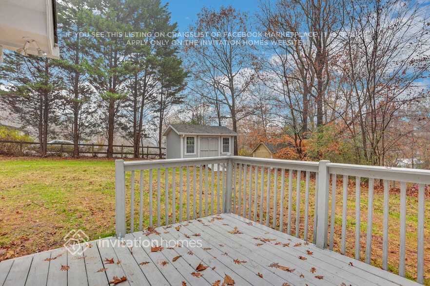 Building Photo - 253 Apalachee Church Rd