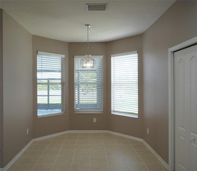 Building Photo - 8718 Sandy Plains Dr