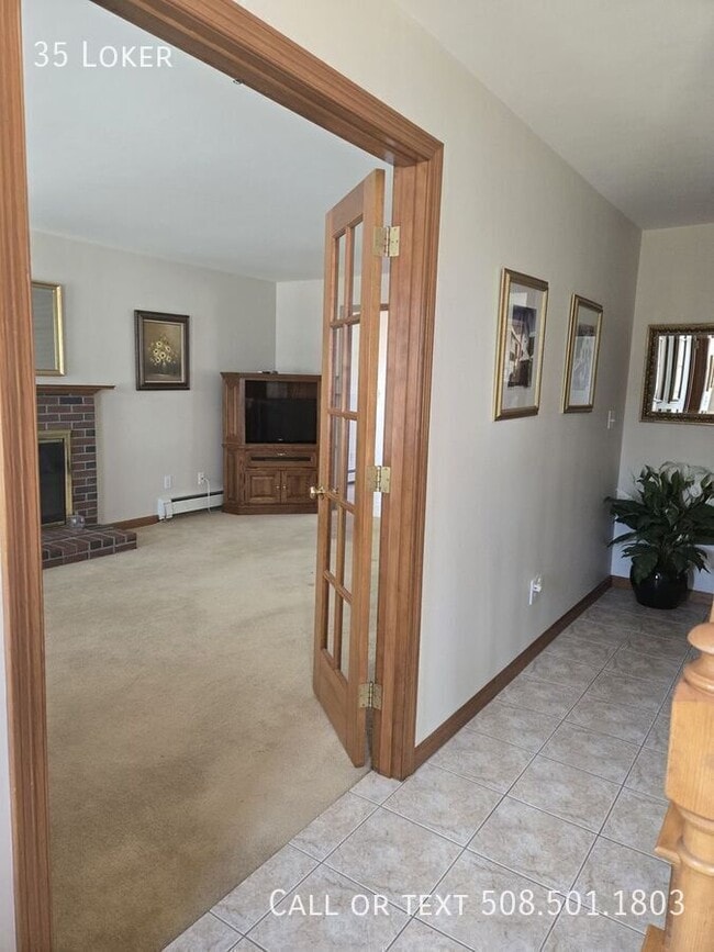 Building Photo - 35 Loker-