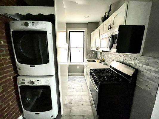 Building Photo - 2 bedroom in BRONX NY 10468