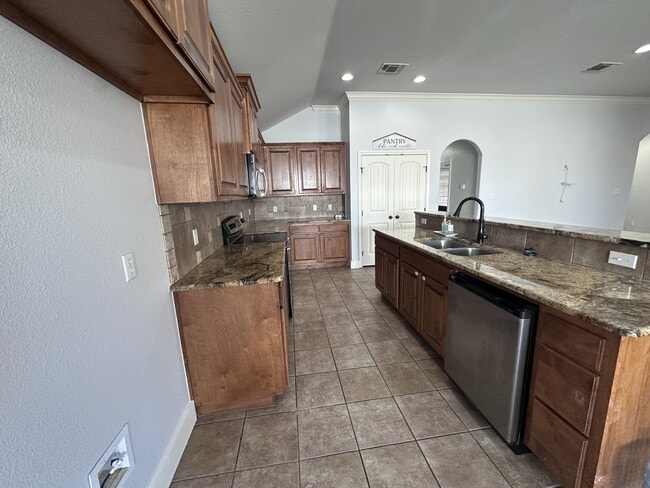 Building Photo - 3614 Canadian St