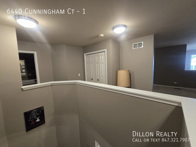 Building Photo - 6440 Cunningham Ct