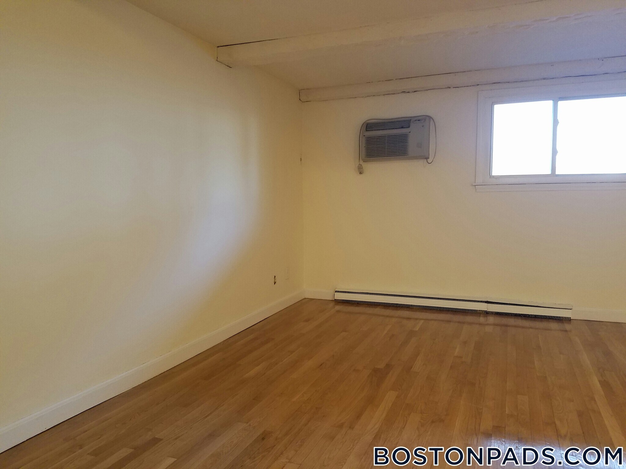 Building Photo - 1799 Centre St