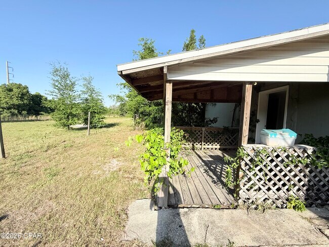 Building Photo - 237 Helen Ave