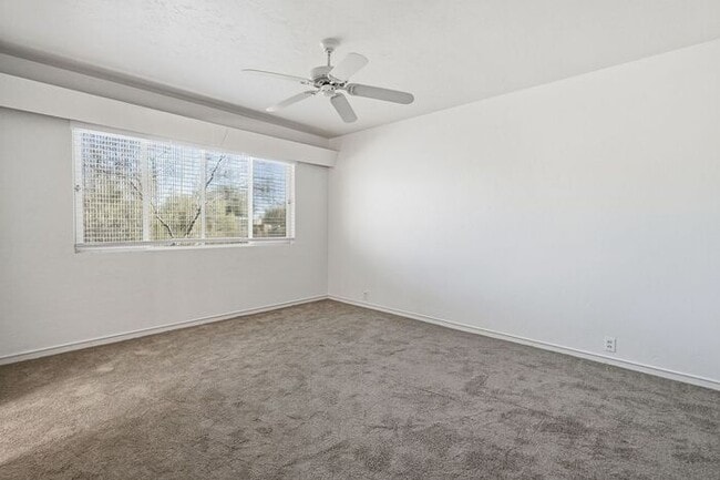 Building Photo - 2235 E Camino el Ganado