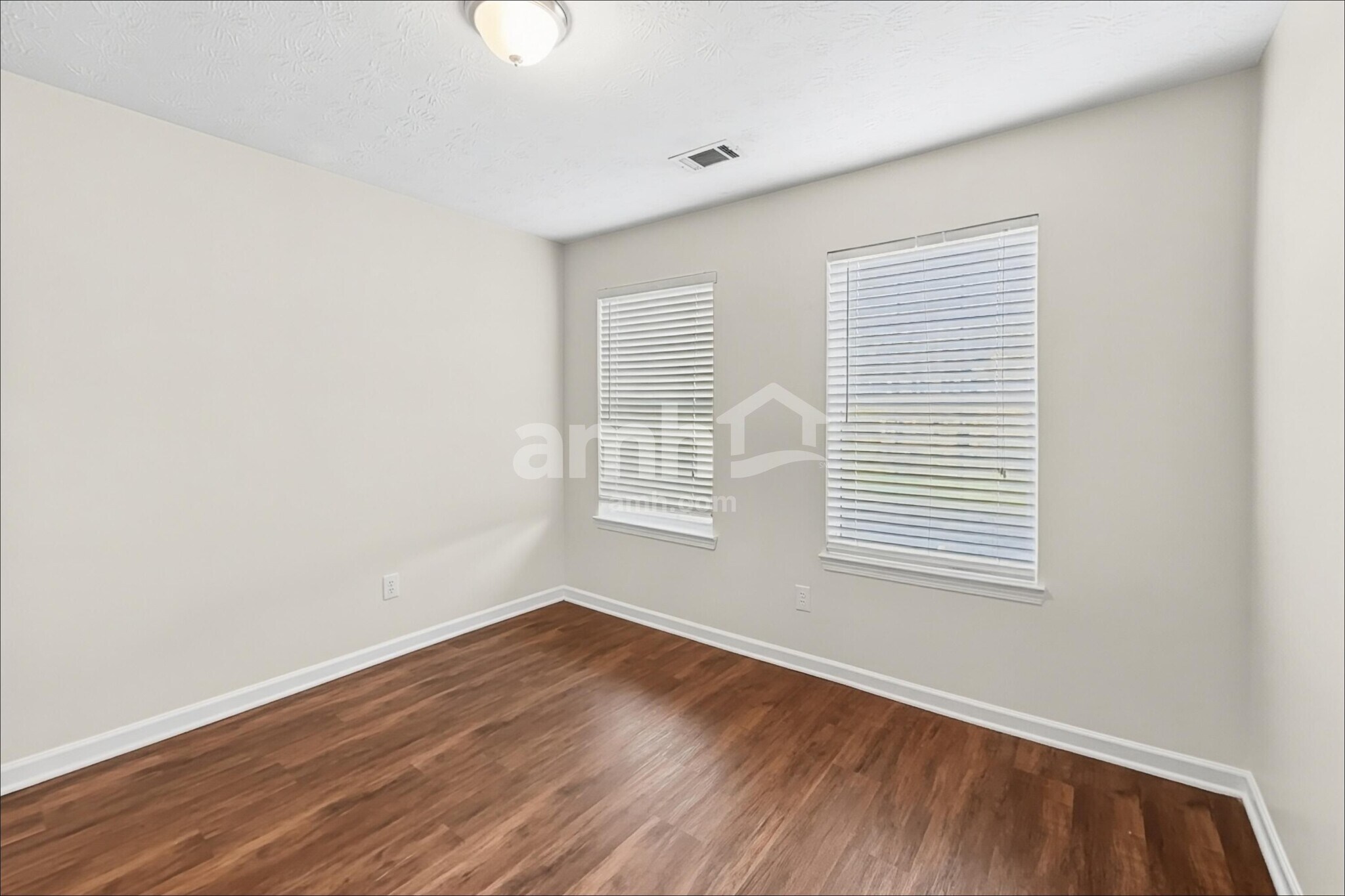 Building Photo - 3168 Bradford Pear Dr