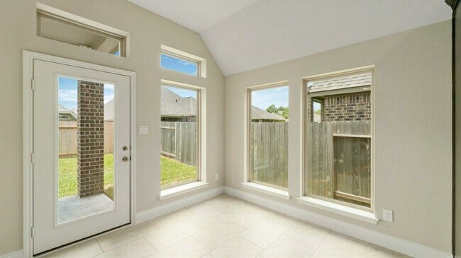 Building Photo - 1335 Paradise Creek Ln