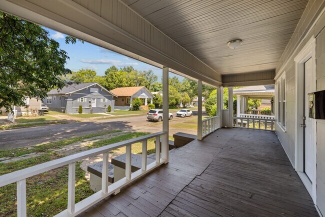 Building Photo - 1437 Princeton Ave SW