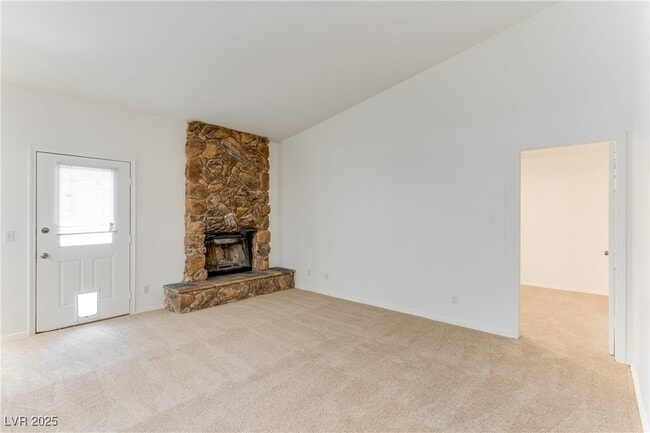 Building Photo - 1607 Justin Ct