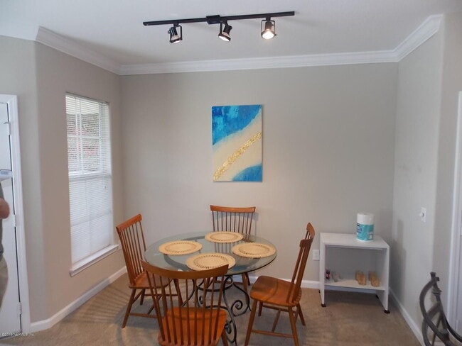 Building Photo - 8290 Park Way